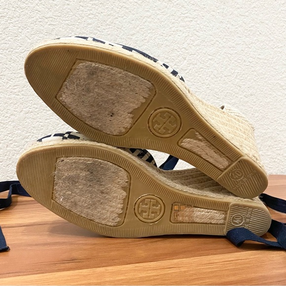 TORY BURCH Blue Printed Canvas D'Orsay Pumps Espadrille Sandals Size 40 - Picture 4 of 15